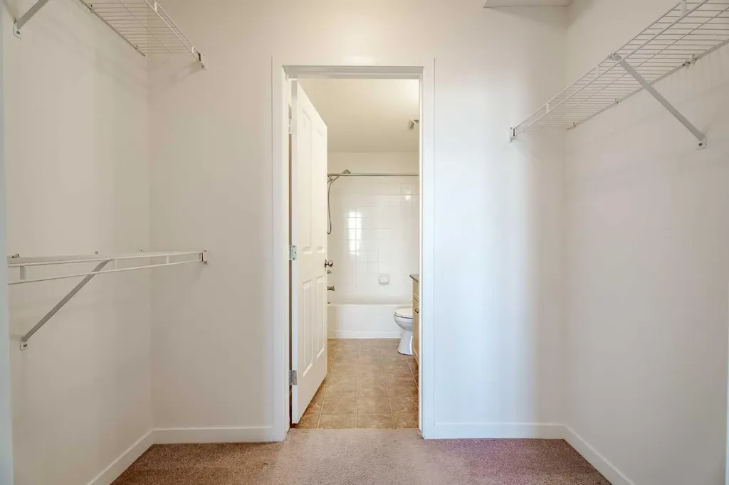 333 Taravista Drive NE Calgary AB T3J 0H3