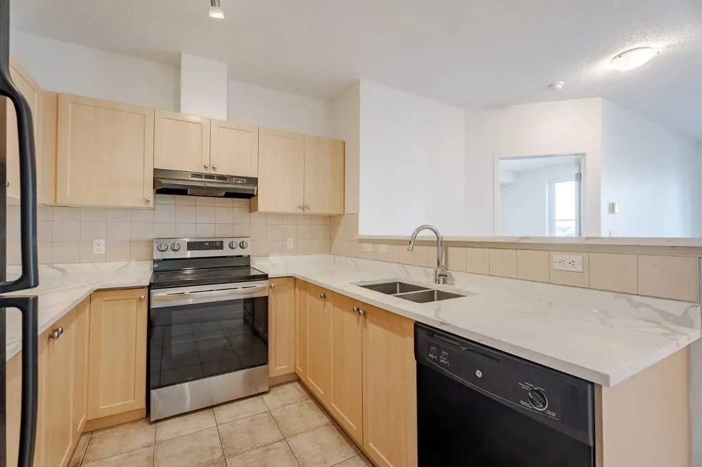 333 Taravista Drive NE Calgary AB T3J 0H3