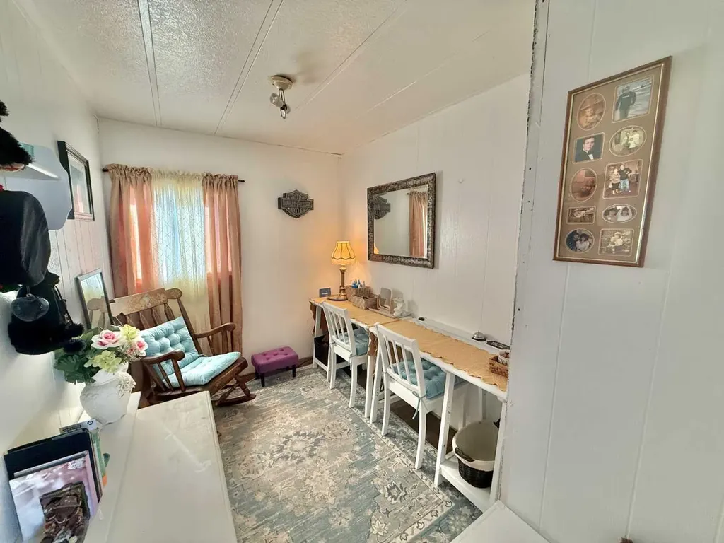 133 Jarvis Street Hinton AB T7V1R6
