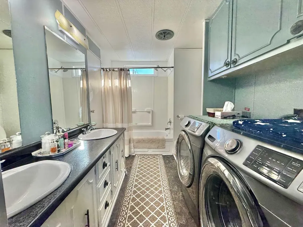 133 Jarvis Street Hinton AB T7V1R6