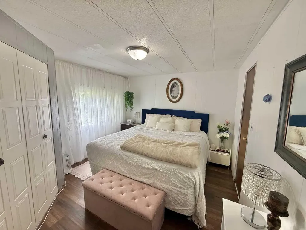 133 Jarvis Street Hinton AB T7V1R6