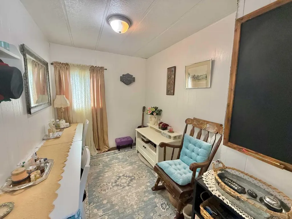 133 Jarvis Street Hinton AB T7V1R6