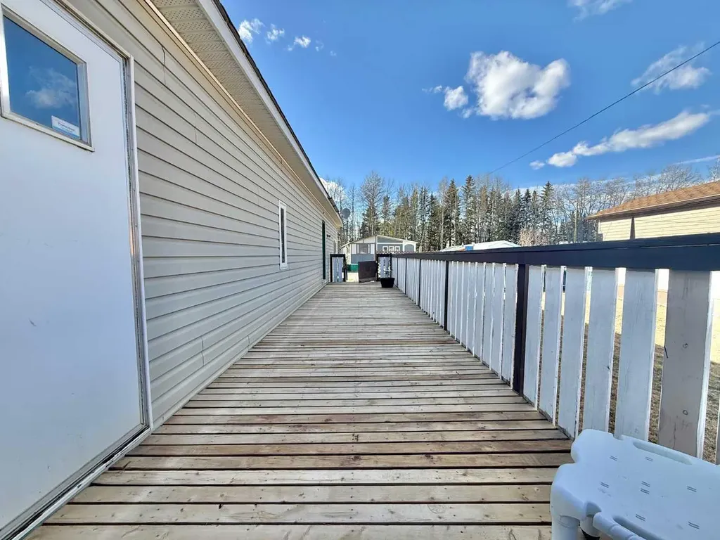 133 Jarvis Street Hinton AB T7V1R6