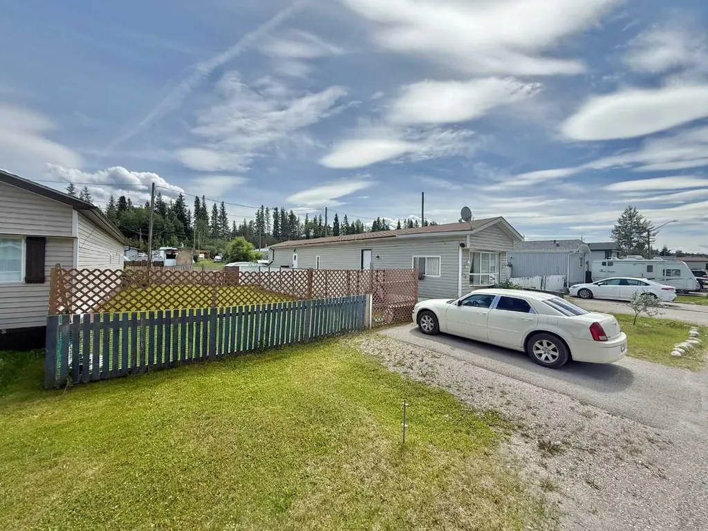 133 Jarvis Street Hinton AB T7V1R6