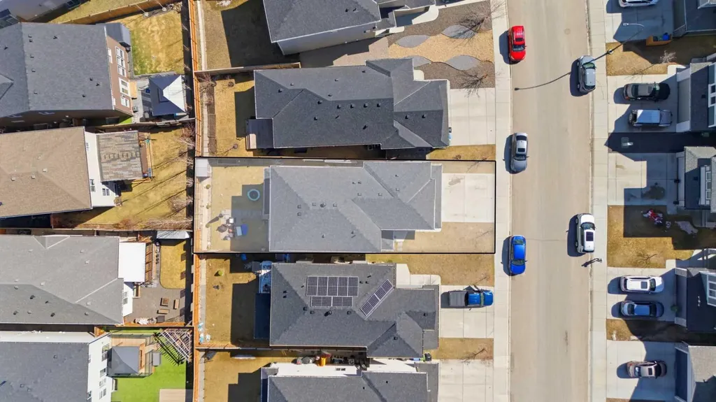 82 Legacy Glen Terrace SE Calgary AB T2X 3Y8