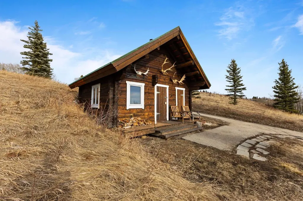 290142 Parkins Road Rural Foothills County AB T0L 1K0