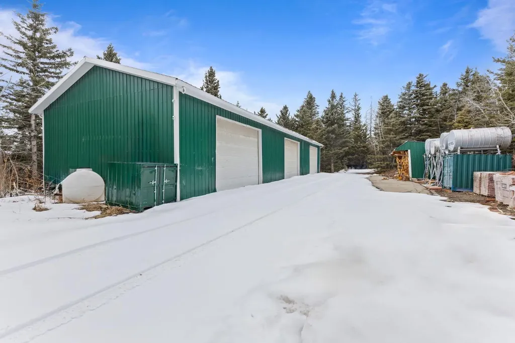 290142 Parkins Road Rural Foothills County AB T0L 1K0