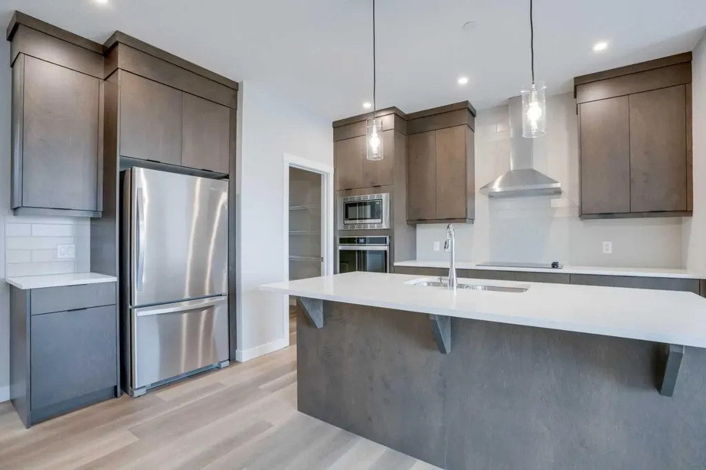 77 Calhoun Crescent NE Calgary AB T3P1X9