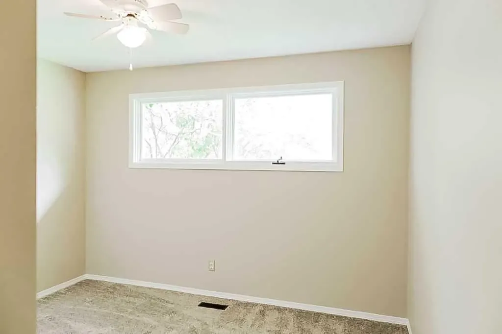 9616 91b Avenue Grande Prairie AB T8V 0H2