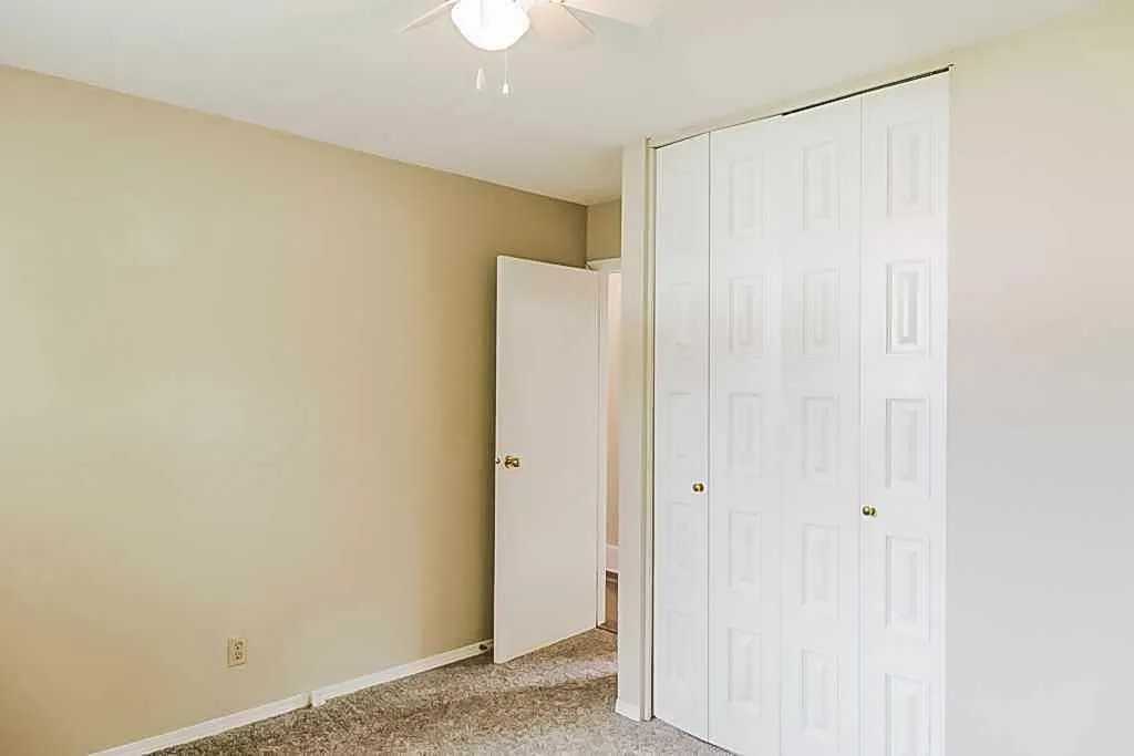 9616 91b Avenue Grande Prairie AB T8V 0H2