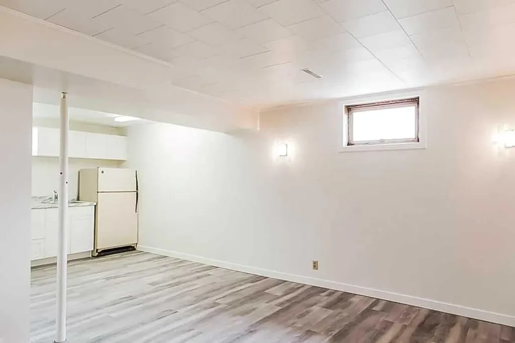 9616 91b Avenue Grande Prairie AB T8V 0H2
