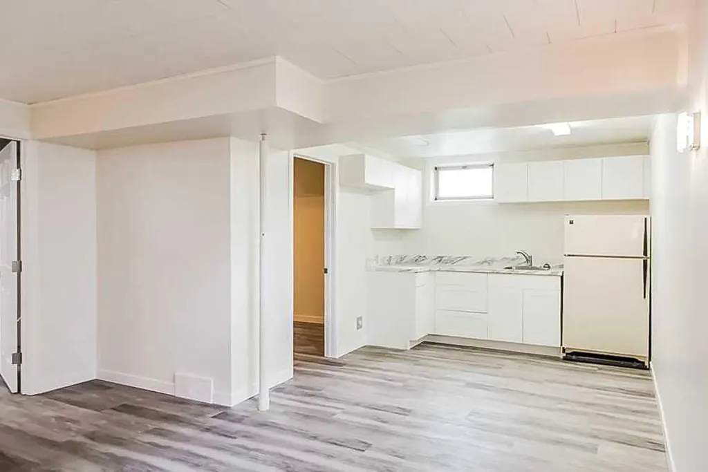 9616 91b Avenue Grande Prairie AB T8V 0H2