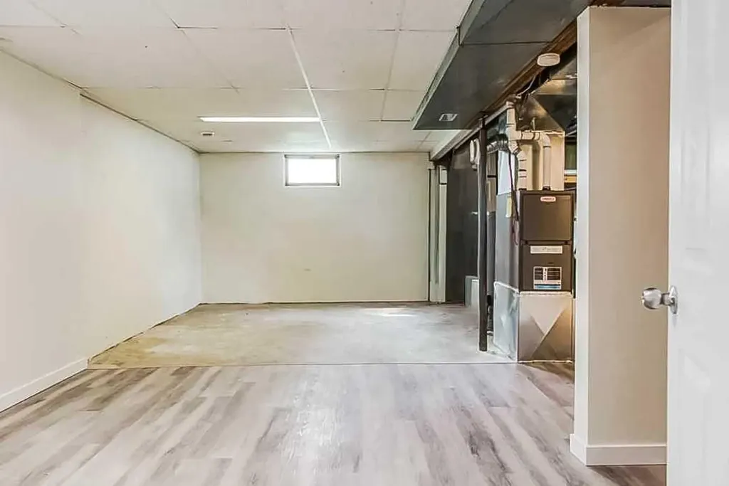 9616 91b Avenue Grande Prairie AB T8V 0H2