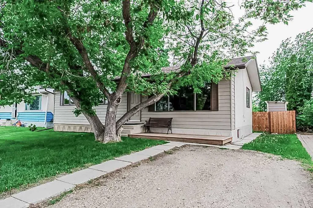 9616 91b Avenue Grande Prairie AB T8V 0H2