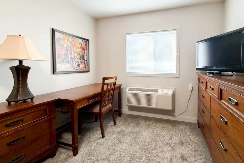 8528 Manning Avenue Fort Mcmurray AB T9H 5G2