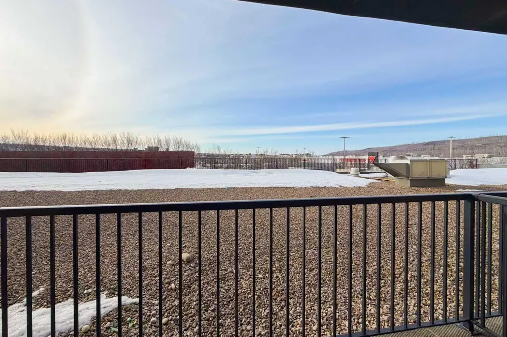 8528 Manning Avenue Fort Mcmurray AB T9H 5G2