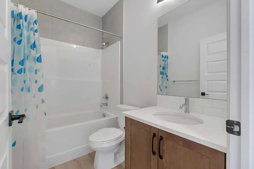 241 Homestead Terrace NE Calgary AB T3J 5R7