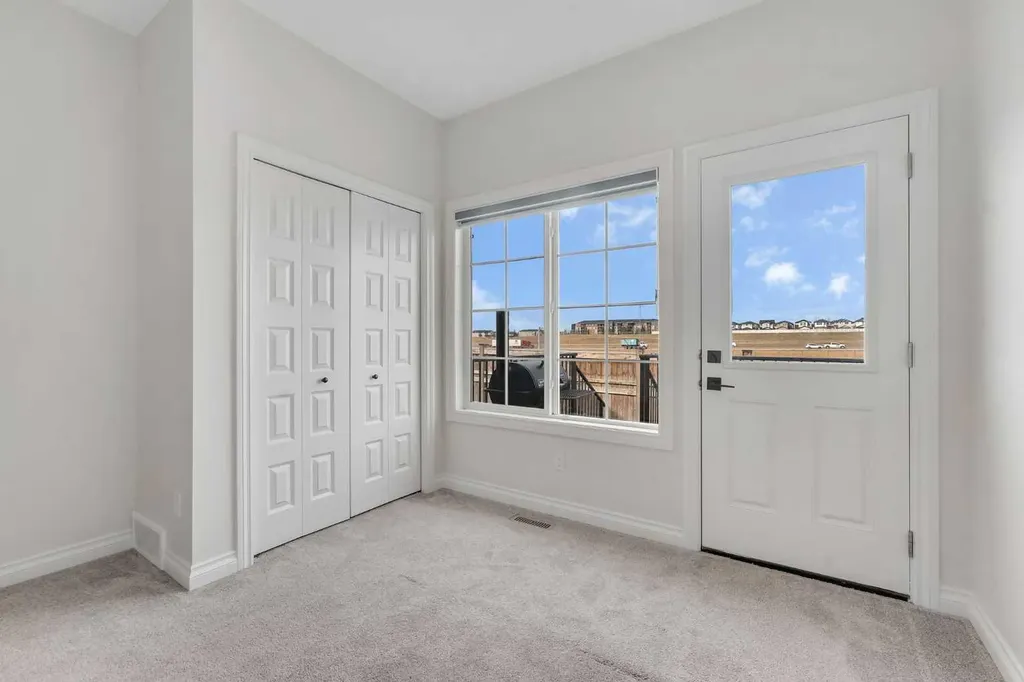 241 Homestead Terrace NE Calgary AB T3J 5R7