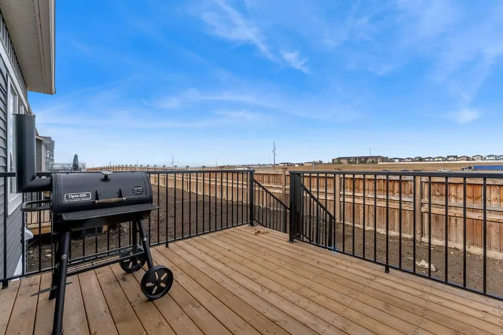 241 Homestead Terrace NE Calgary AB T3J 5R7