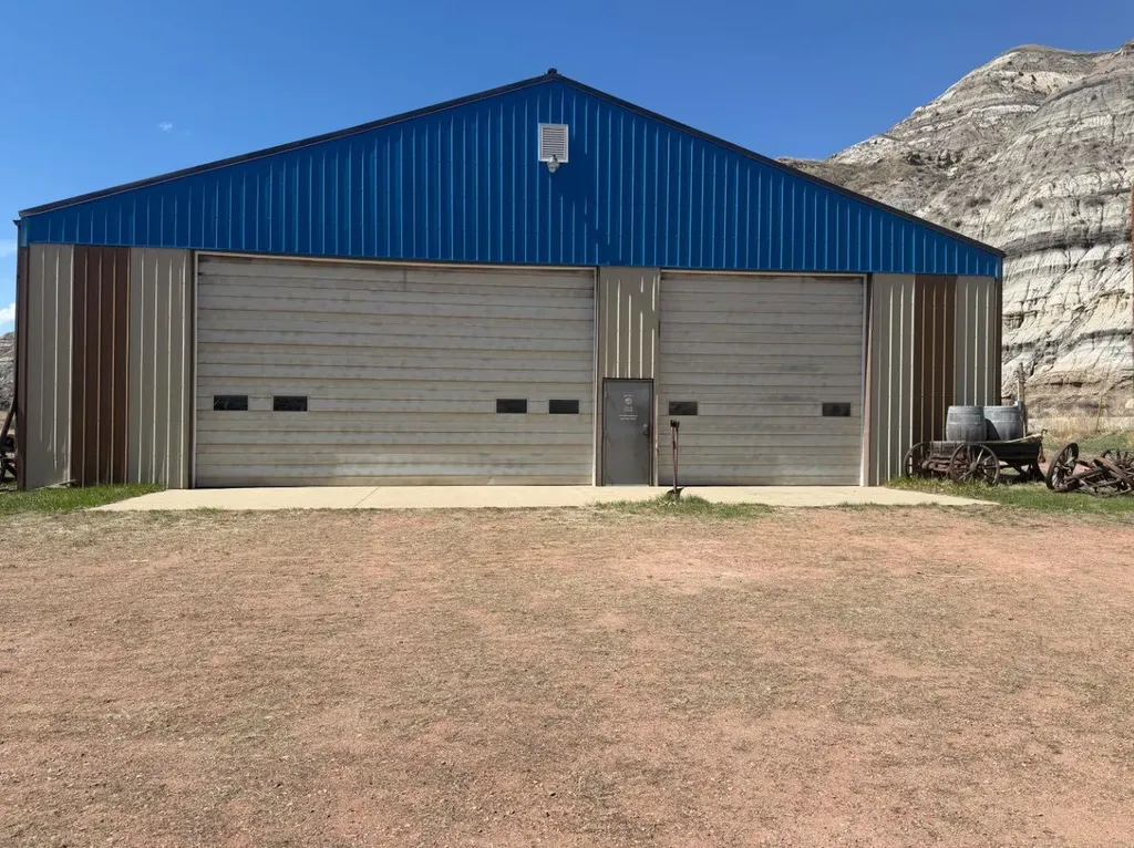 765 Excelsior Avenue Drumheller AB T0J0Y9