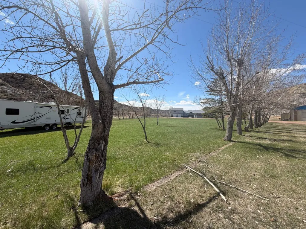 765 Excelsior Avenue Drumheller AB T0J0Y9