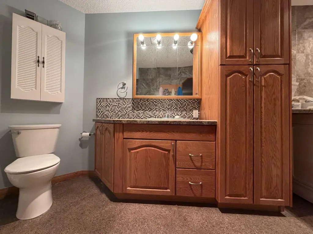765 Excelsior Avenue Drumheller AB T0J0Y9