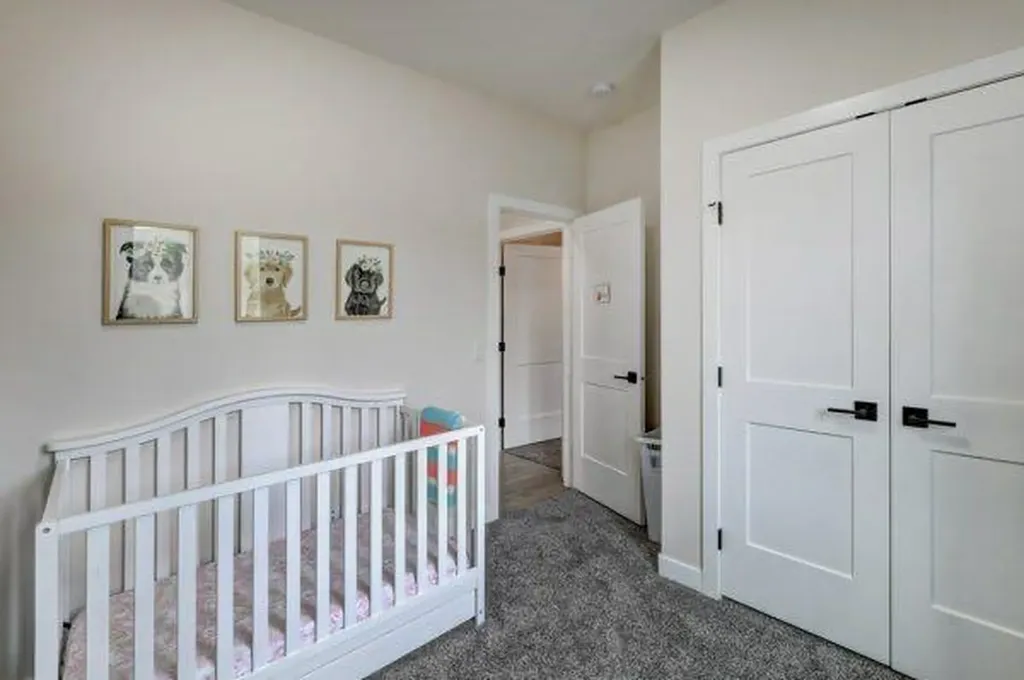 149 10 Avenue SE Drumheller AB T0J0Y6
