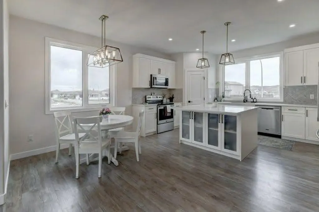 149 10 Avenue SE Drumheller AB T0J0Y6