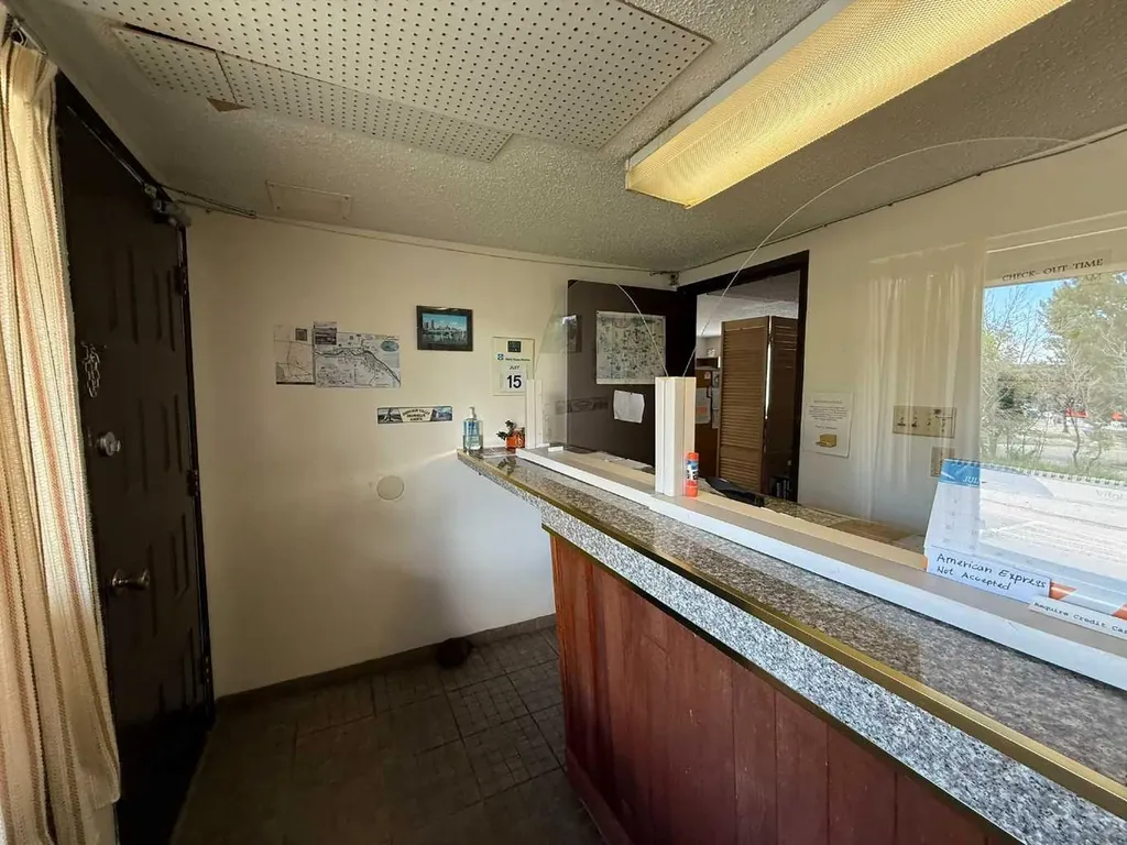 703 9 Highway S Drumheller AB T0J 0Y6