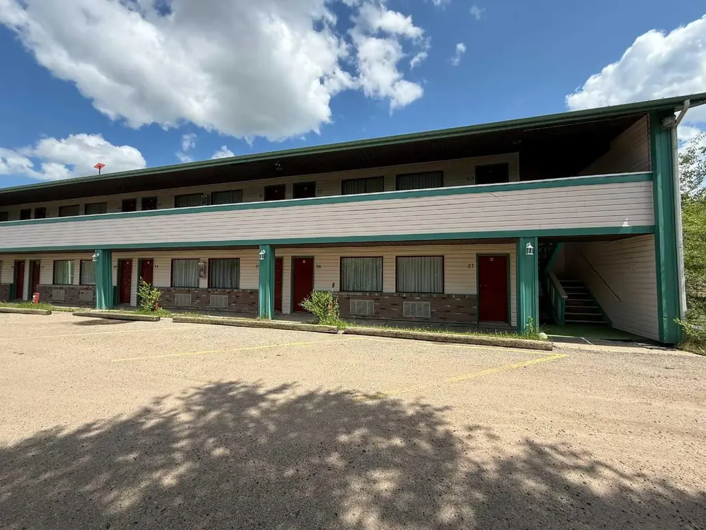 703 9 Highway S Drumheller AB T0J 0Y6
