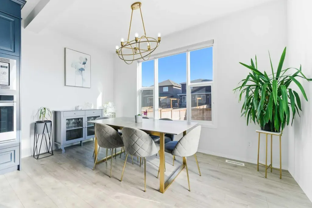29 Belmont Terrace SW Calgary AB T2X 4H7