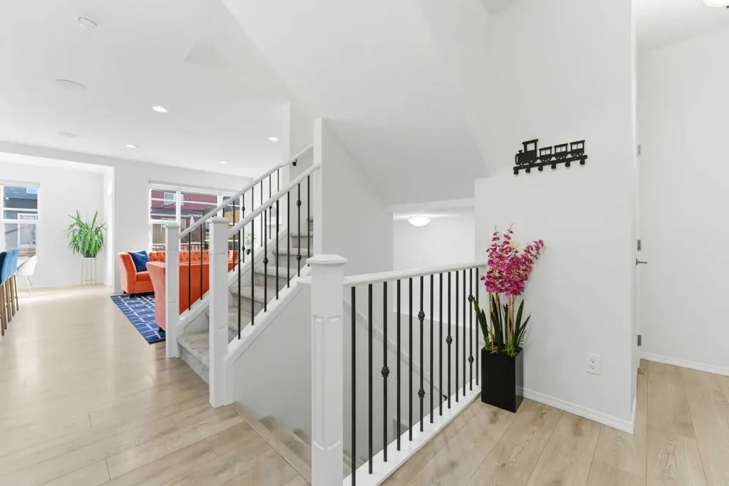 29 Belmont Terrace SW Calgary AB T2X 4H7