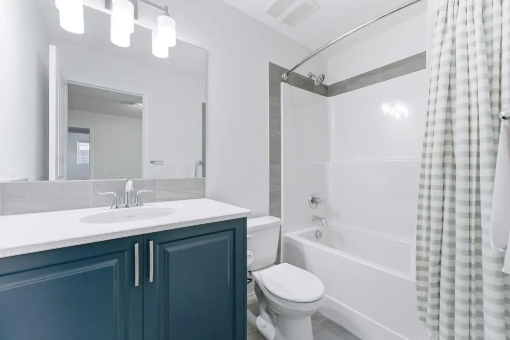 29 Belmont Terrace SW Calgary AB T2X 4H7
