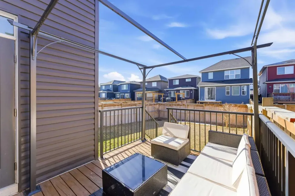 29 Belmont Terrace SW Calgary AB T2X 4H7