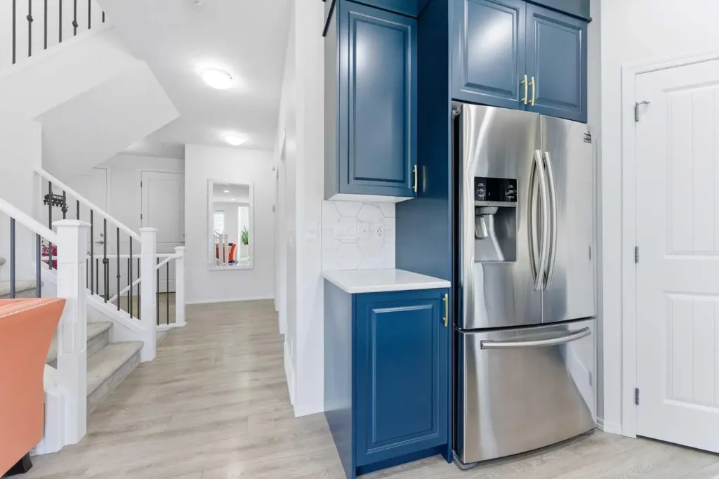 29 Belmont Terrace SW Calgary AB T2X 4H7