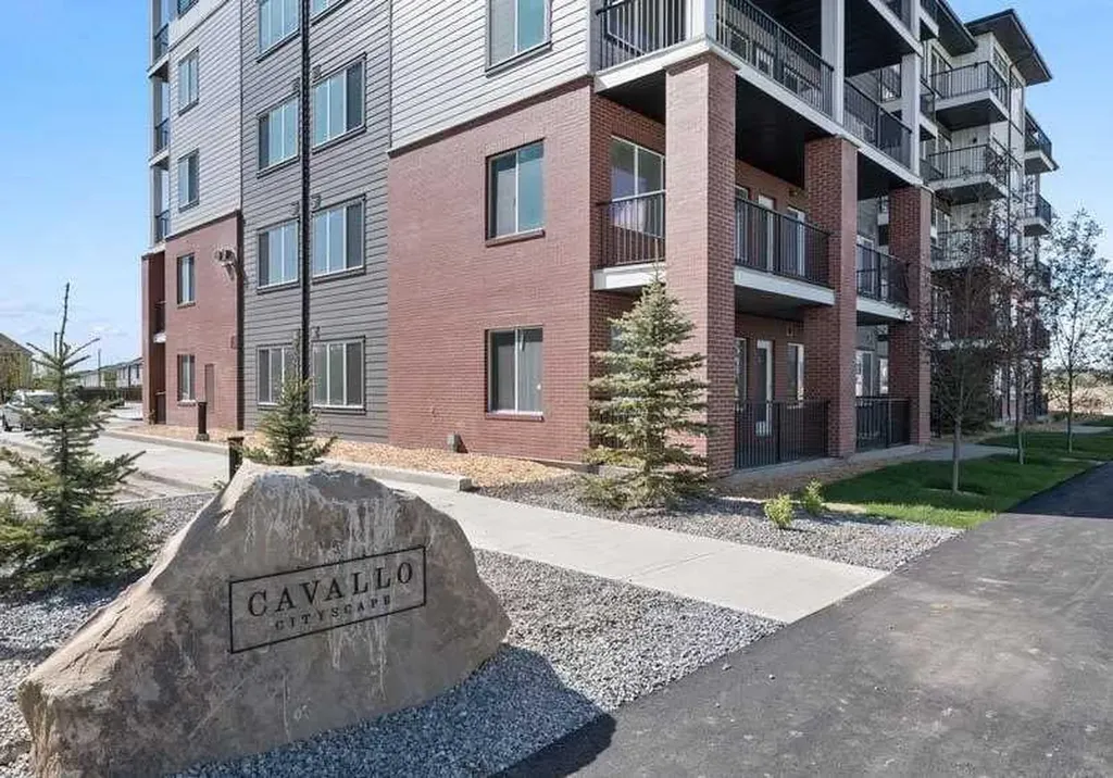 395 Skyview Parkway NE Calgary AB T3N2K1