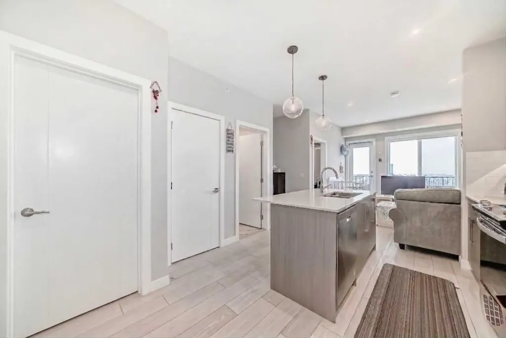 395 Skyview Parkway NE Calgary AB T3N2K1