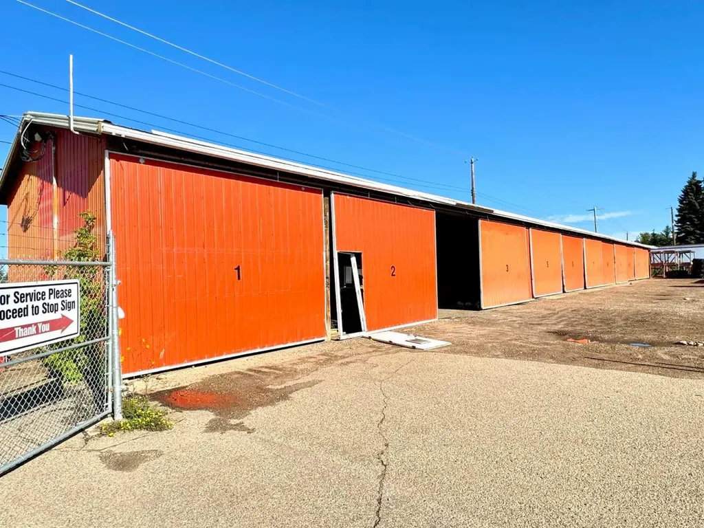 6103 54 Street Ponoka AB T4J 1P8