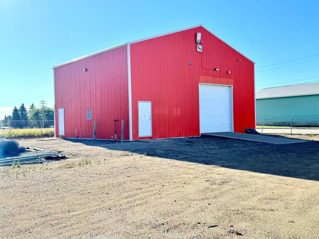 6103 54 Street Ponoka AB T4J 1P8