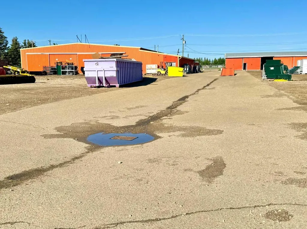 6103 54 Street Ponoka AB T4J 1P8