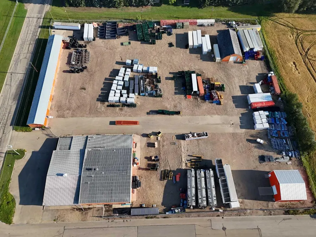 6103 54 Street Ponoka AB T4J 1P8