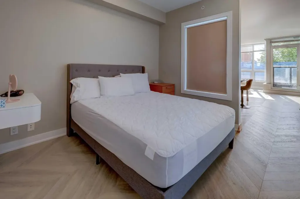 222 Riverfront Avenue SW Calgary AB T2P0X2