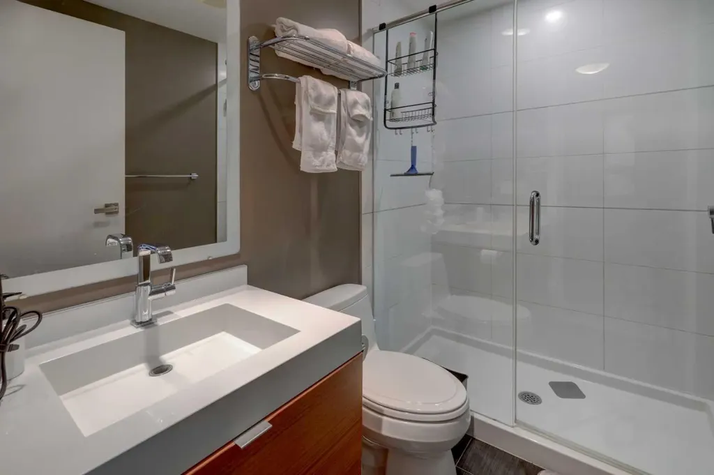 222 Riverfront Avenue SW Calgary AB T2P0X2
