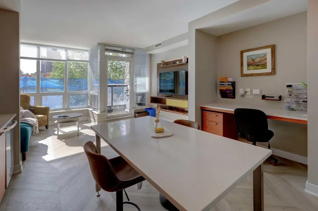 222 Riverfront Avenue SW Calgary AB T2P0X2
