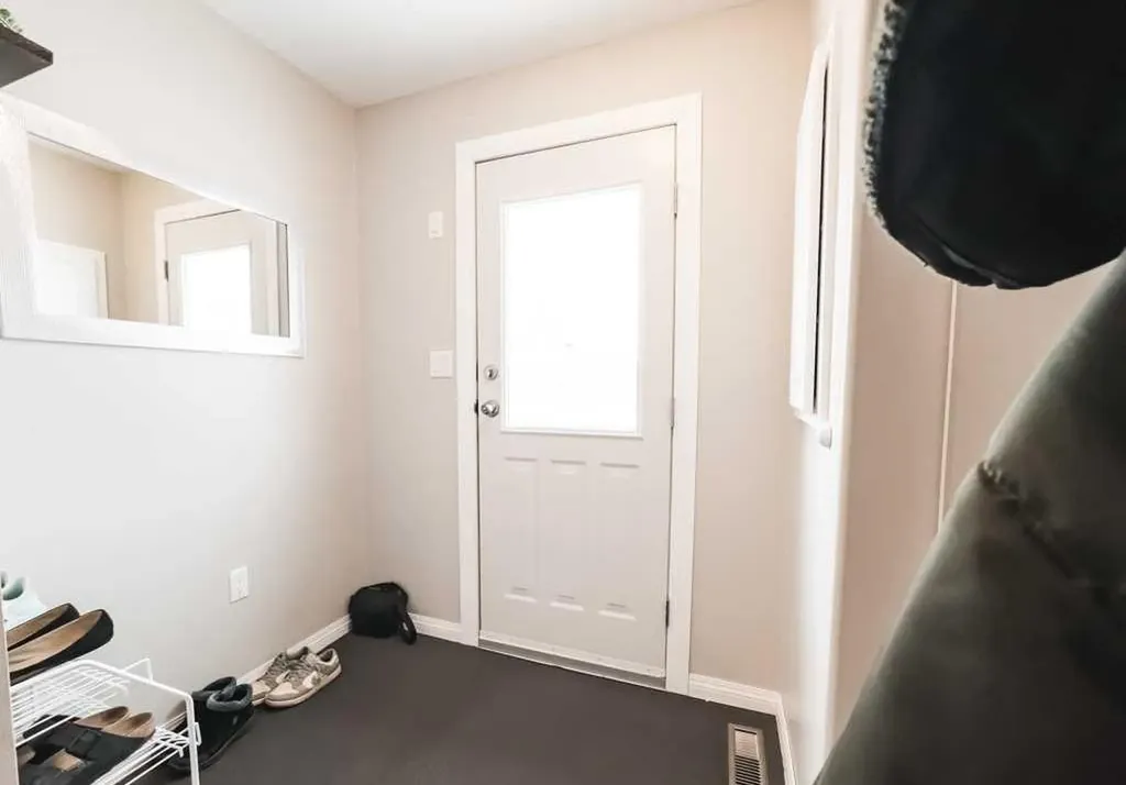 10705 101 Avenue La Crete AB T0H2H0