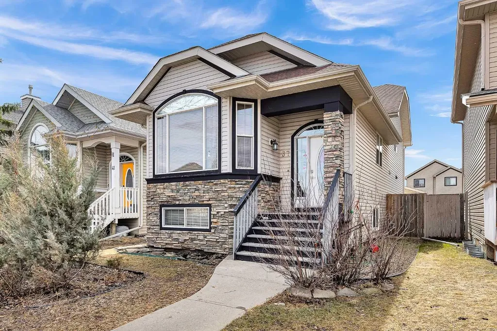 37 Chaparral Ridge Link SE Calgary AB T2X3M7