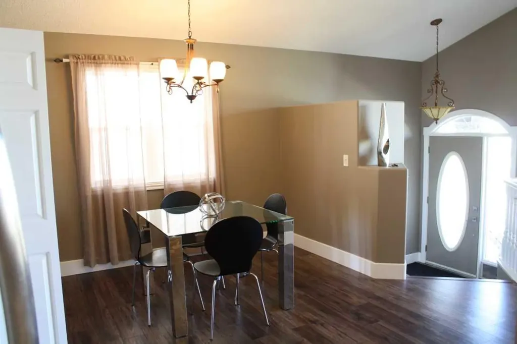37 Chaparral Ridge Link SE Calgary AB T2X3M7