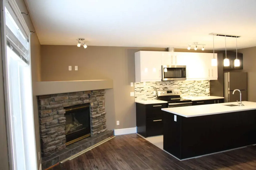 37 Chaparral Ridge Link SE Calgary AB T2X3M7