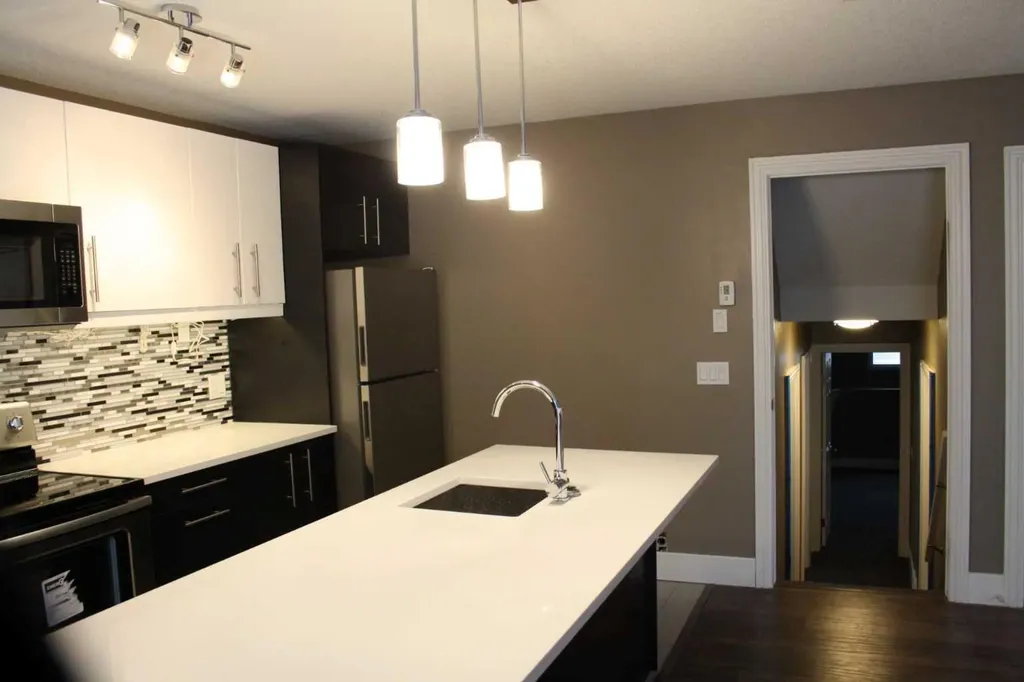 37 Chaparral Ridge Link SE Calgary AB T2X3M7
