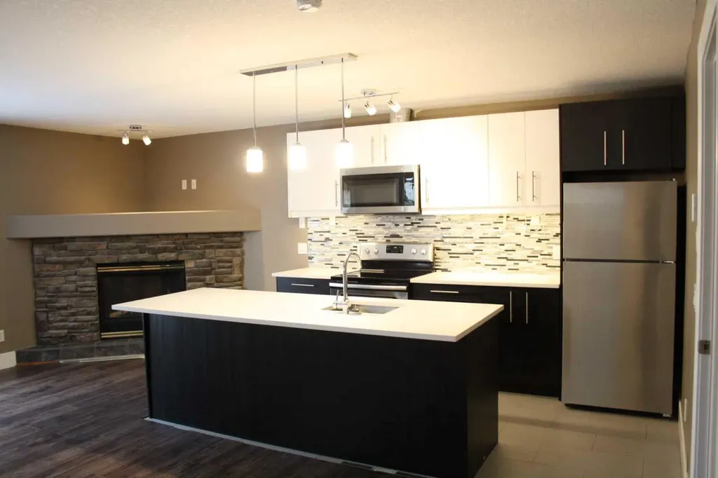 37 Chaparral Ridge Link SE Calgary AB T2X3M7